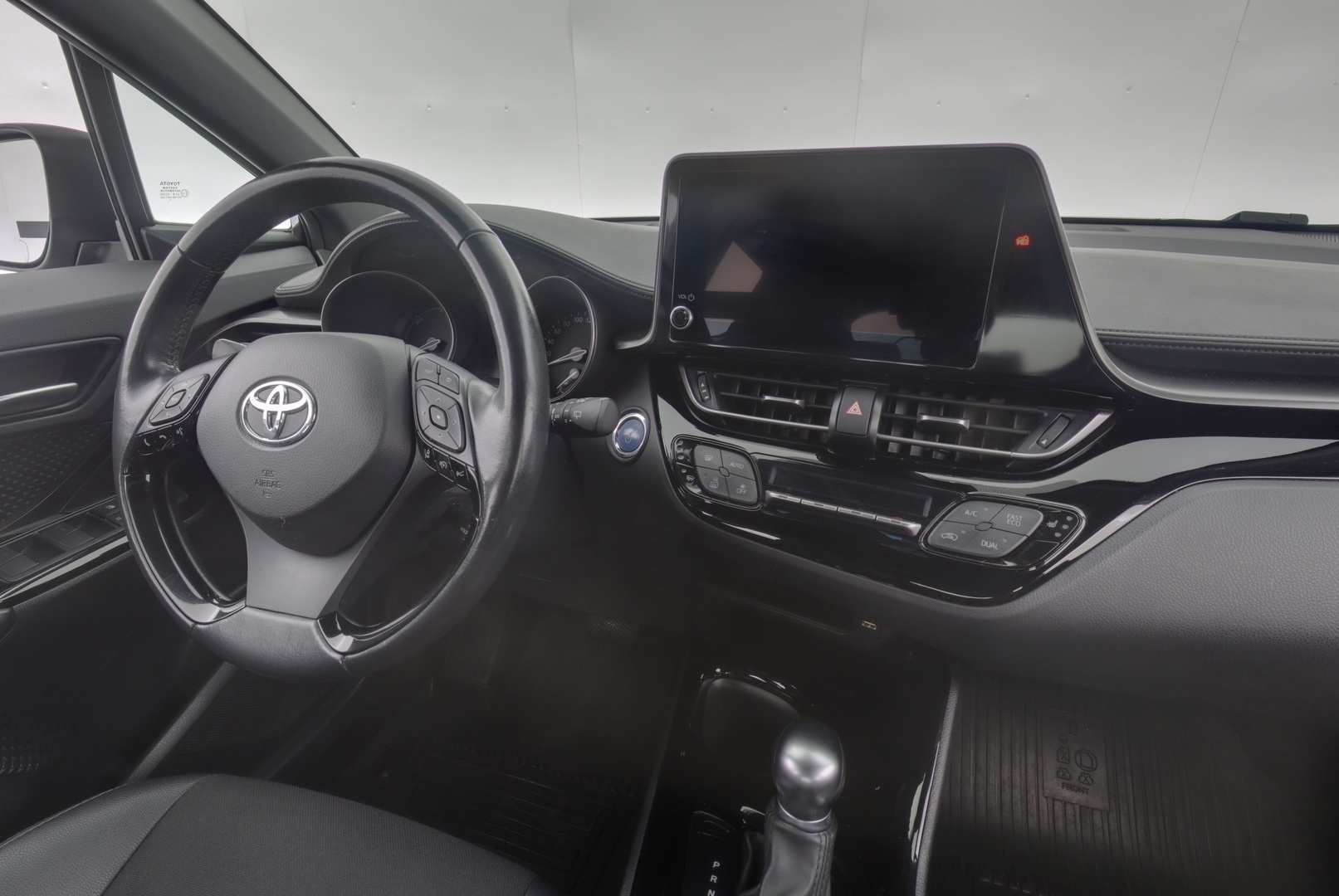 TOYOTA C-HR 2022