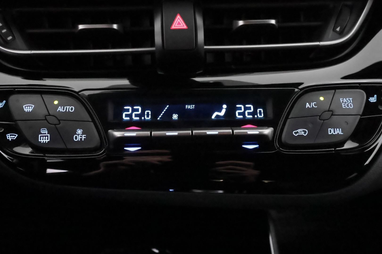 TOYOTA C-HR 2022