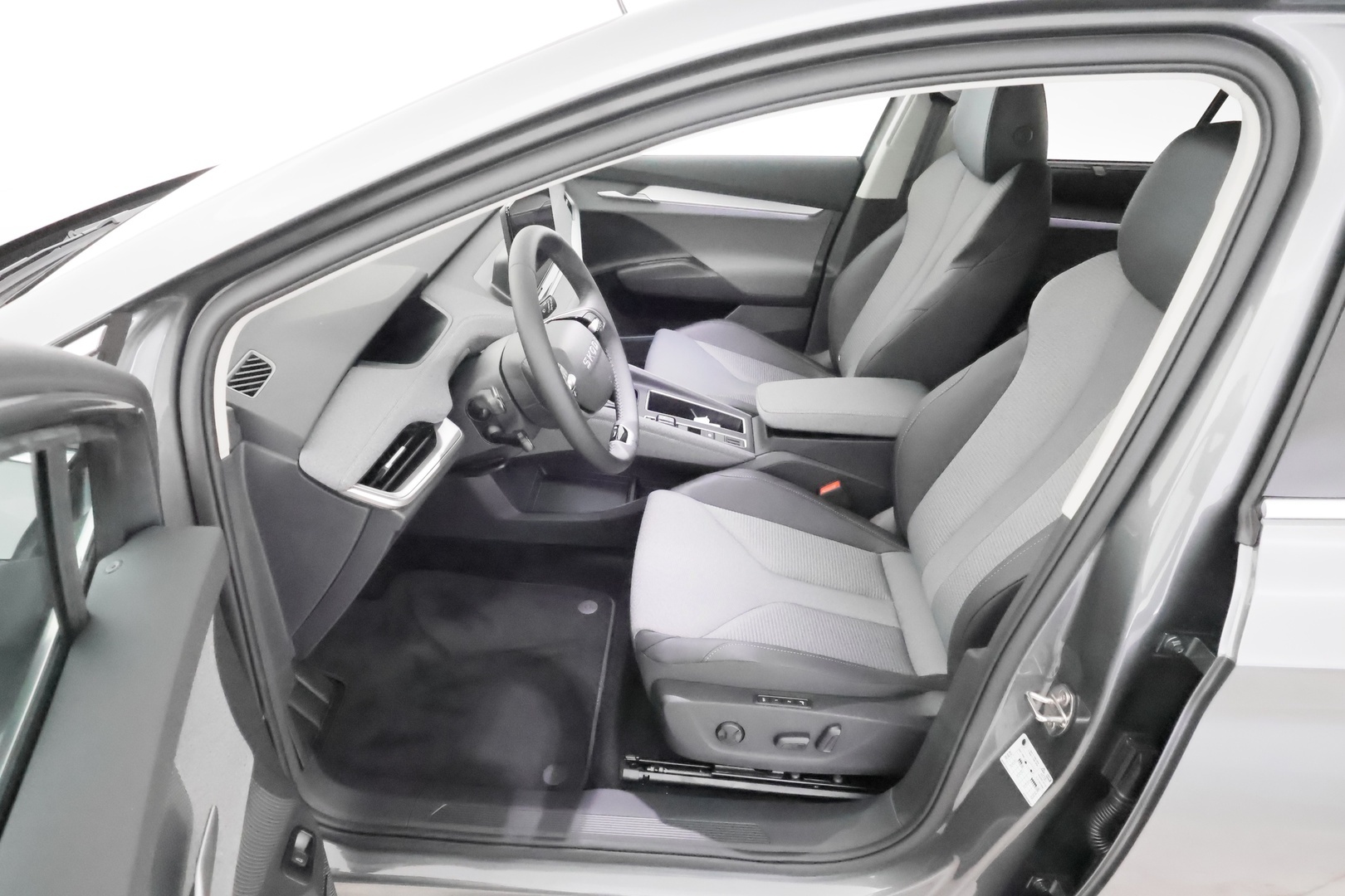 SKODA Enyaq 2026