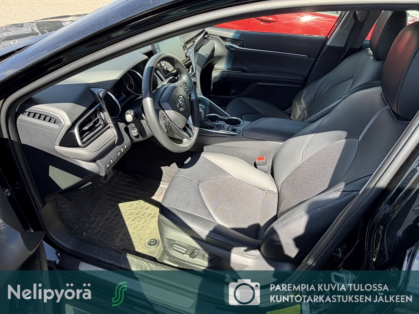 TOYOTA Camry 2024