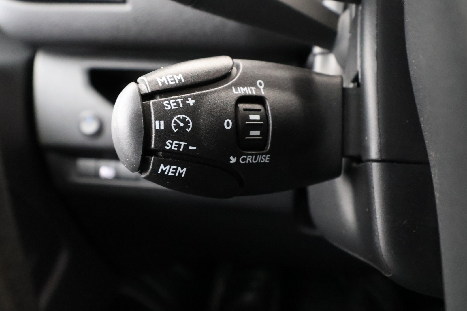 TOYOTA Proace 2024