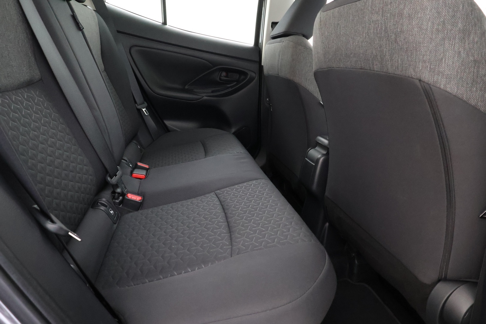 TOYOTA Yaris Cross 2024