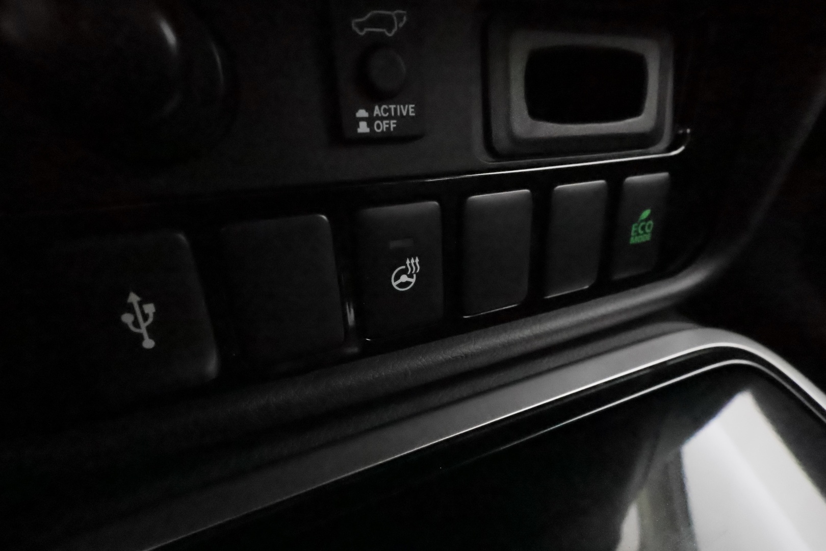 MITSUBISHI Outlander PHEV 2020