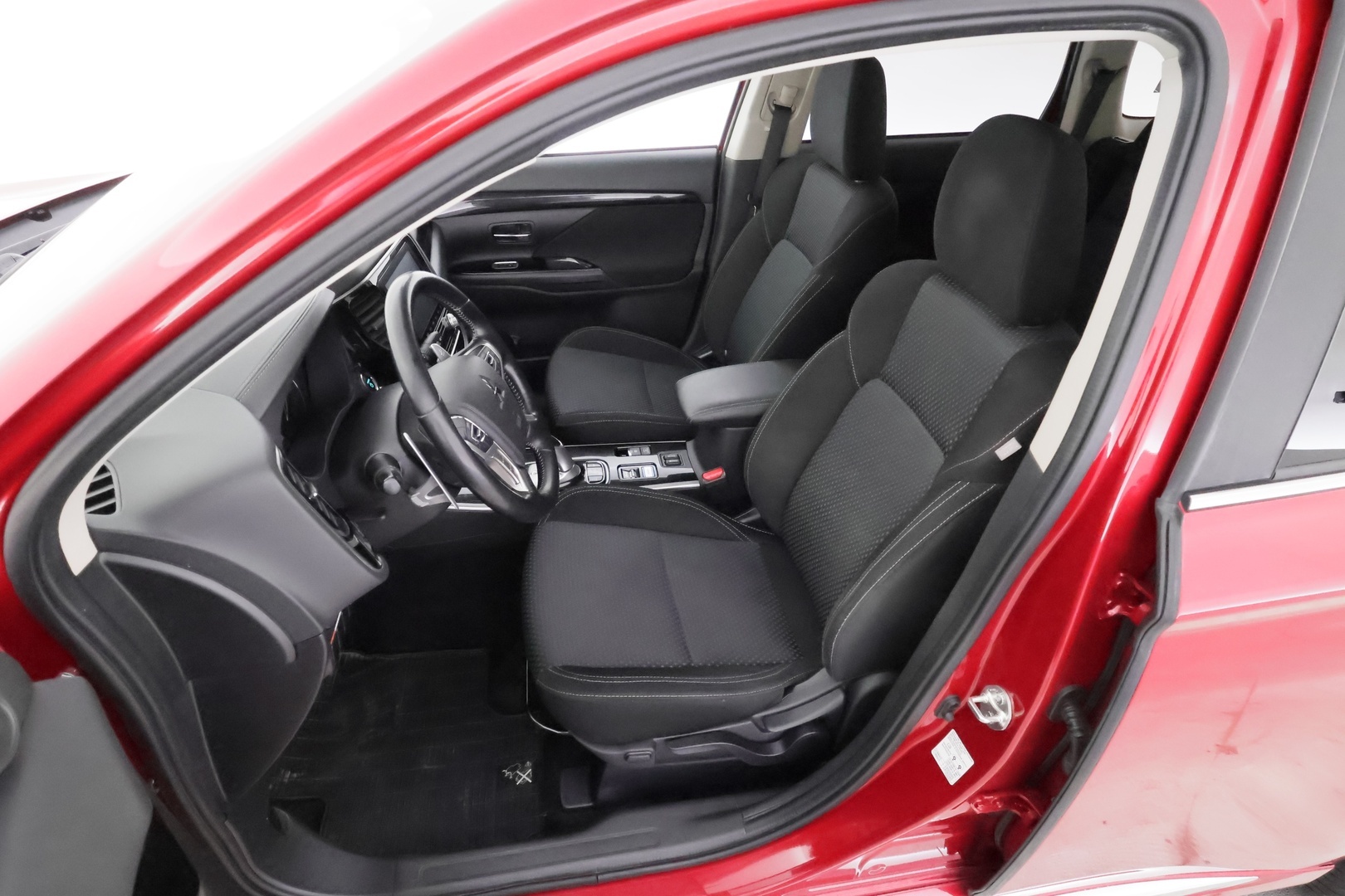 MITSUBISHI Outlander PHEV 2020