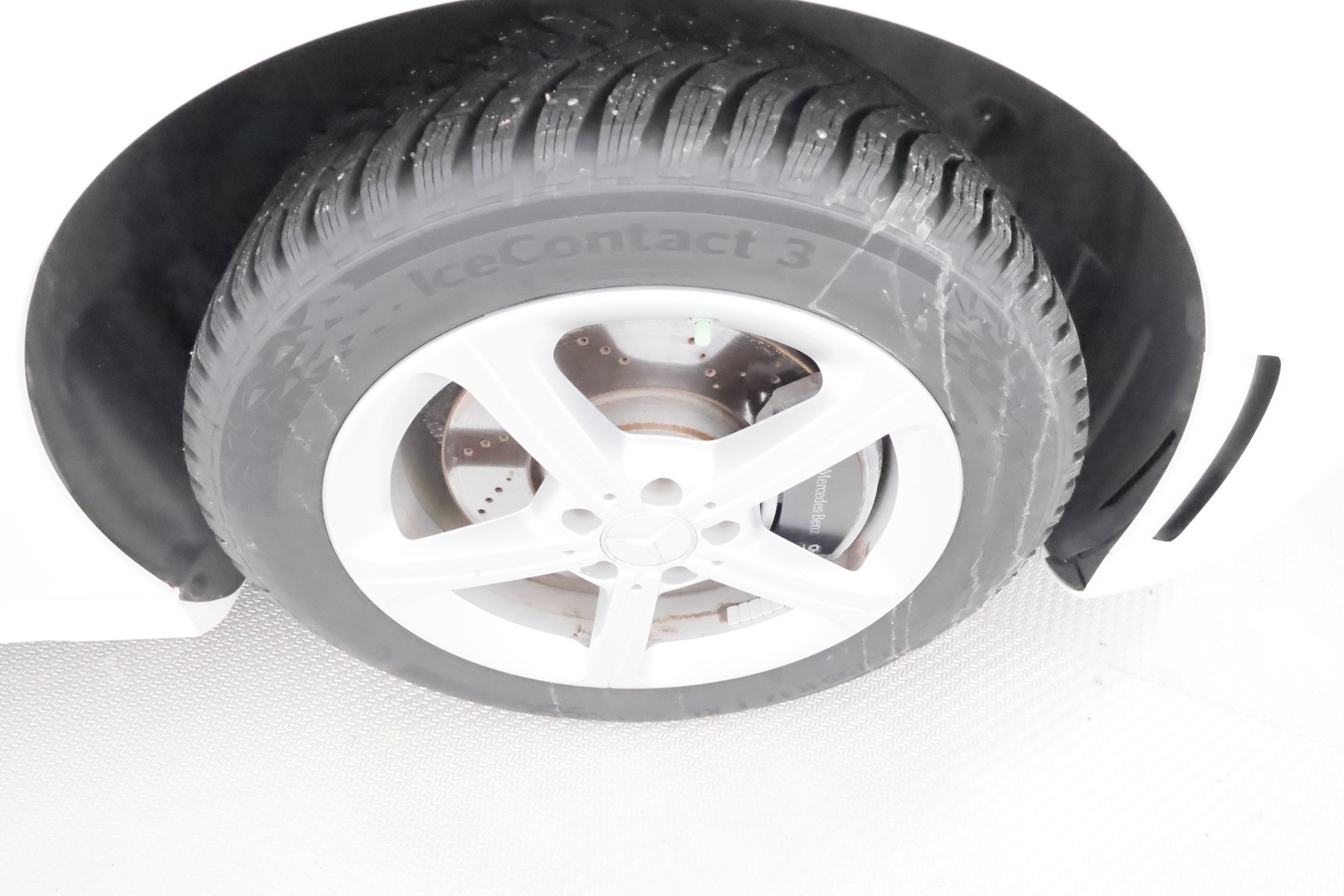 MERCEDES-BENZ A 2022