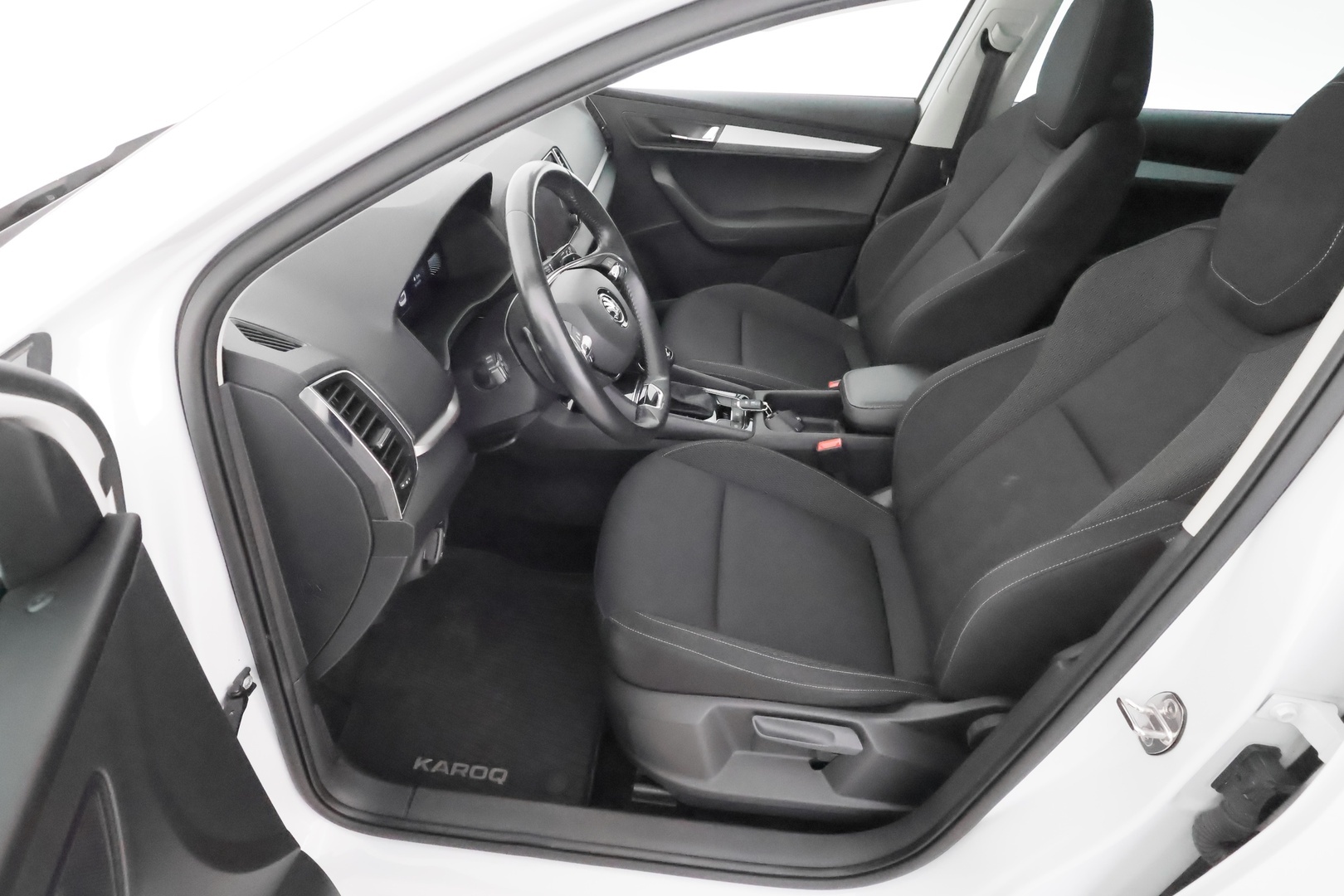 SKODA Karoq 2023