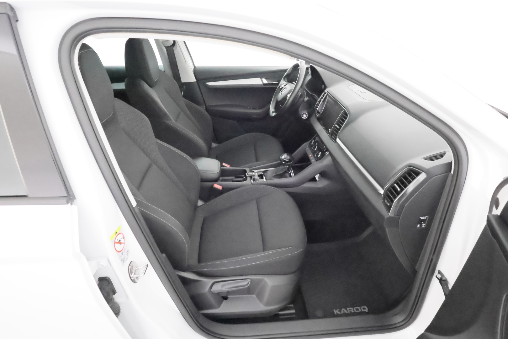 SKODA Karoq 2023