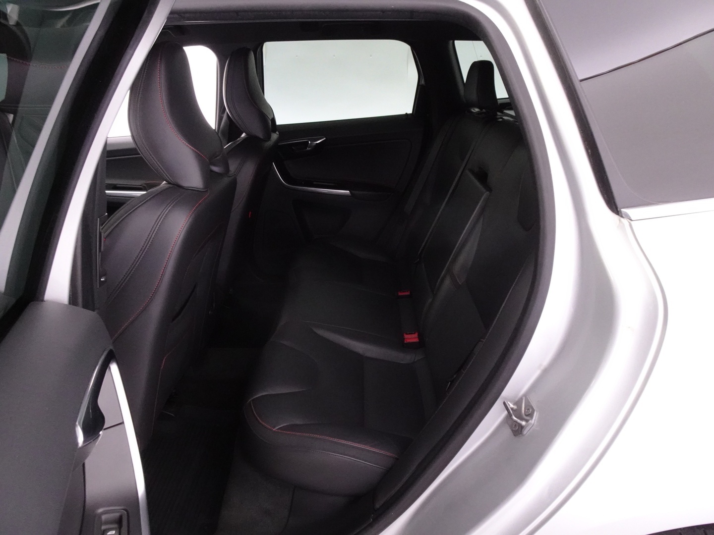 VOLVO XC60 13