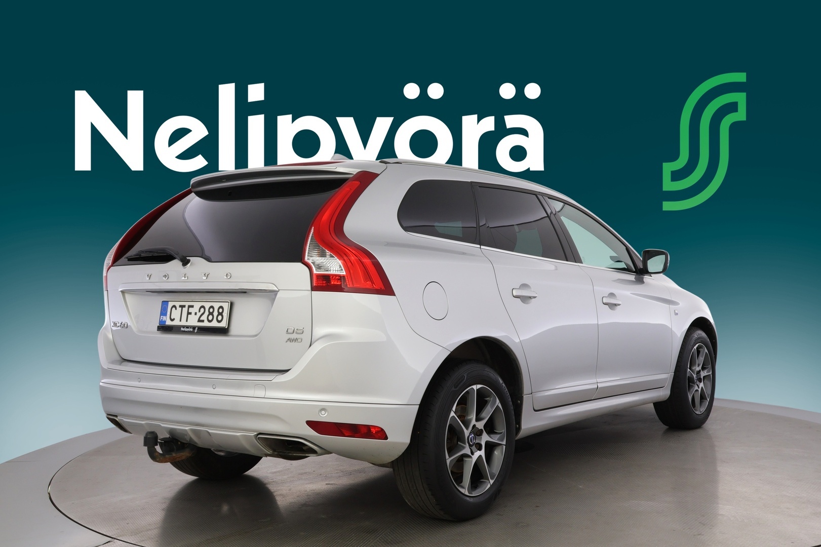 VOLVO XC60 5