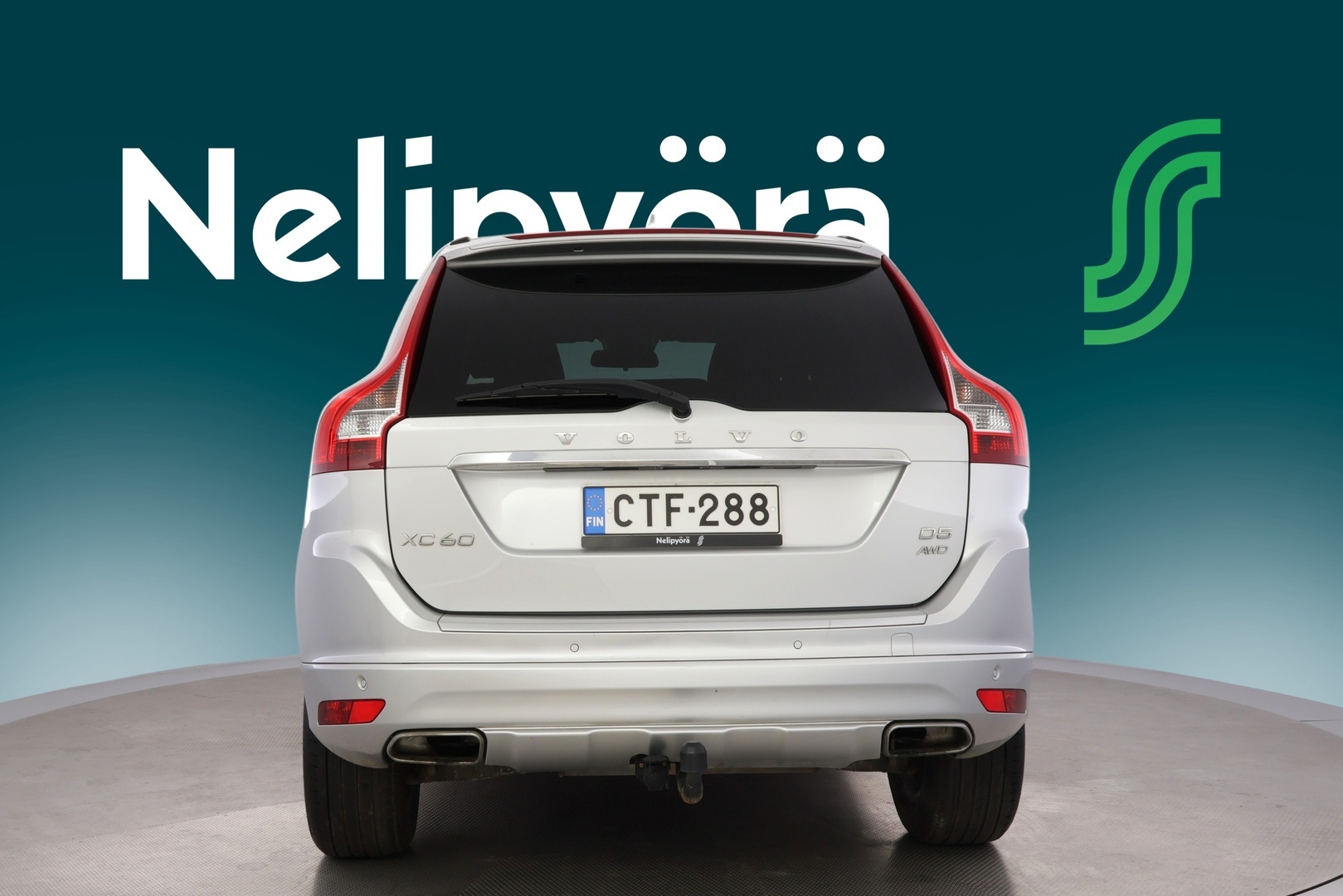 VOLVO XC60 7