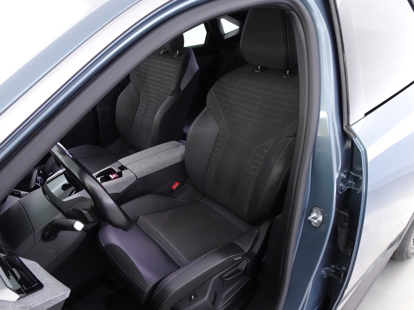 PEUGEOT 3008 2025