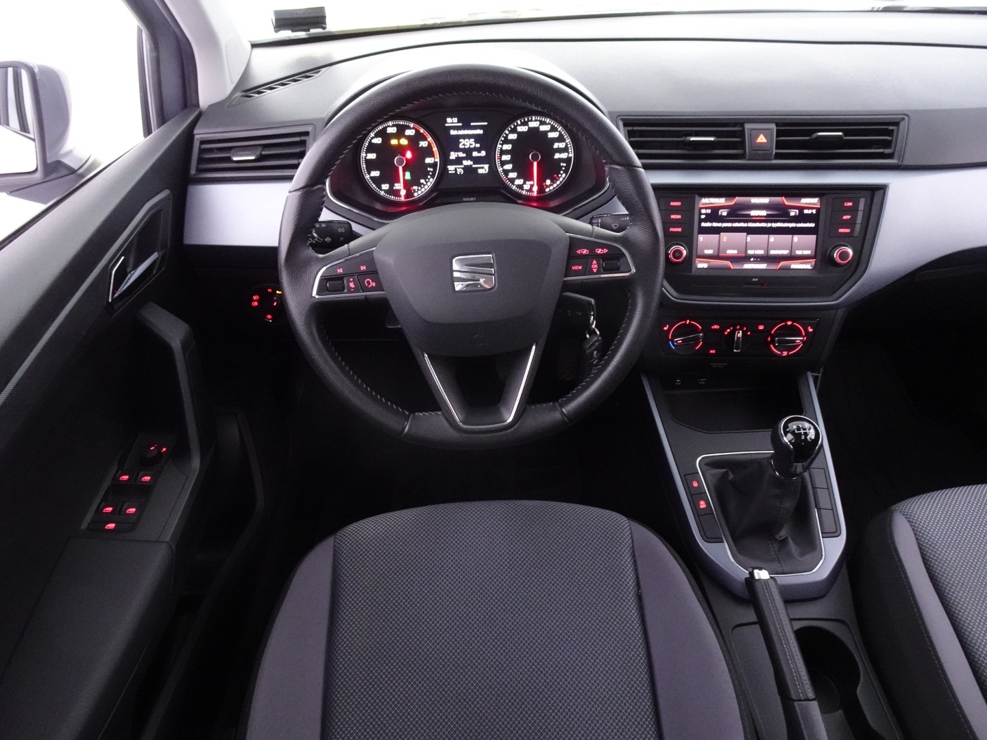 SEAT Arona 2019