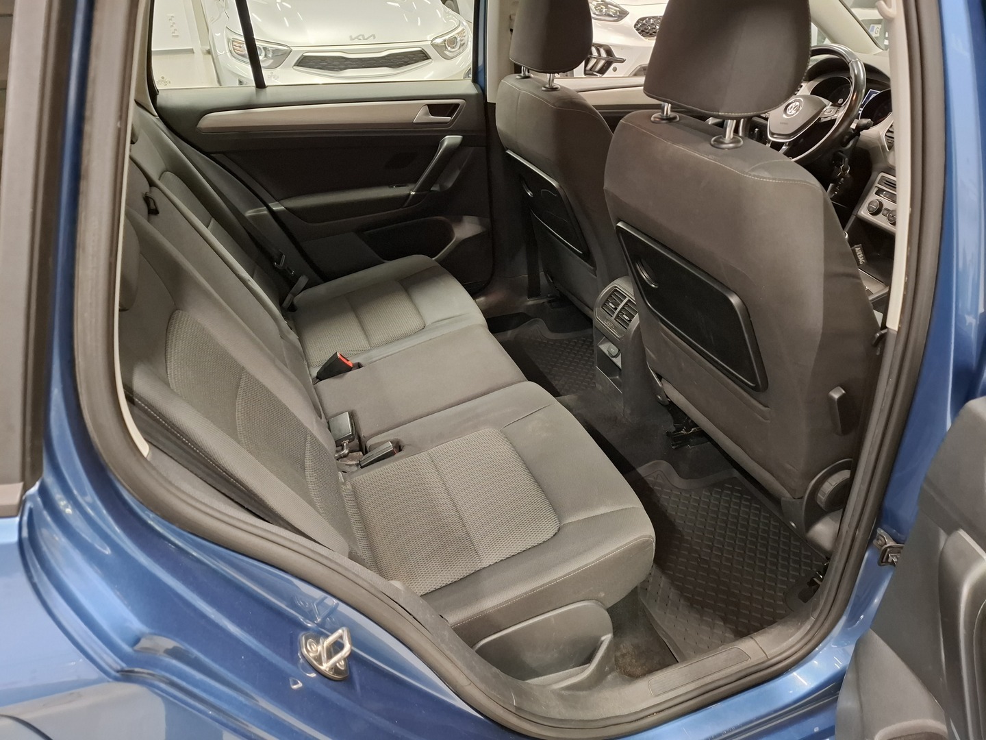 VOLKSWAGEN Golf Sportsvan 2014