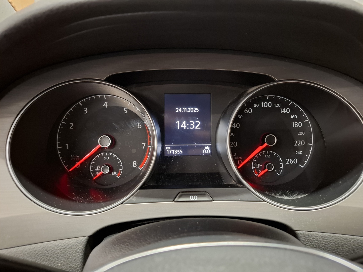 VOLKSWAGEN Golf Sportsvan 2014