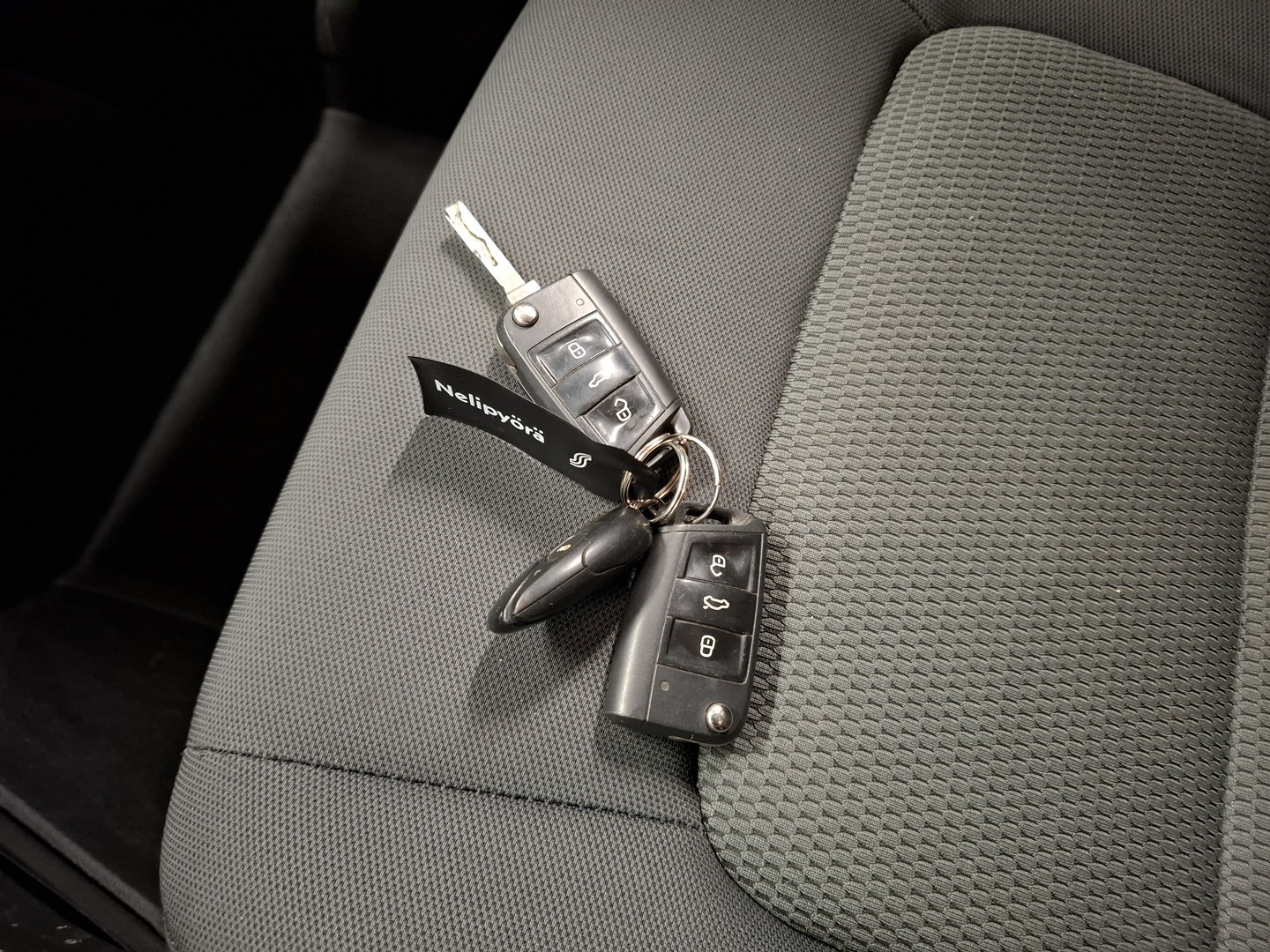 VOLKSWAGEN Golf Sportsvan 2014