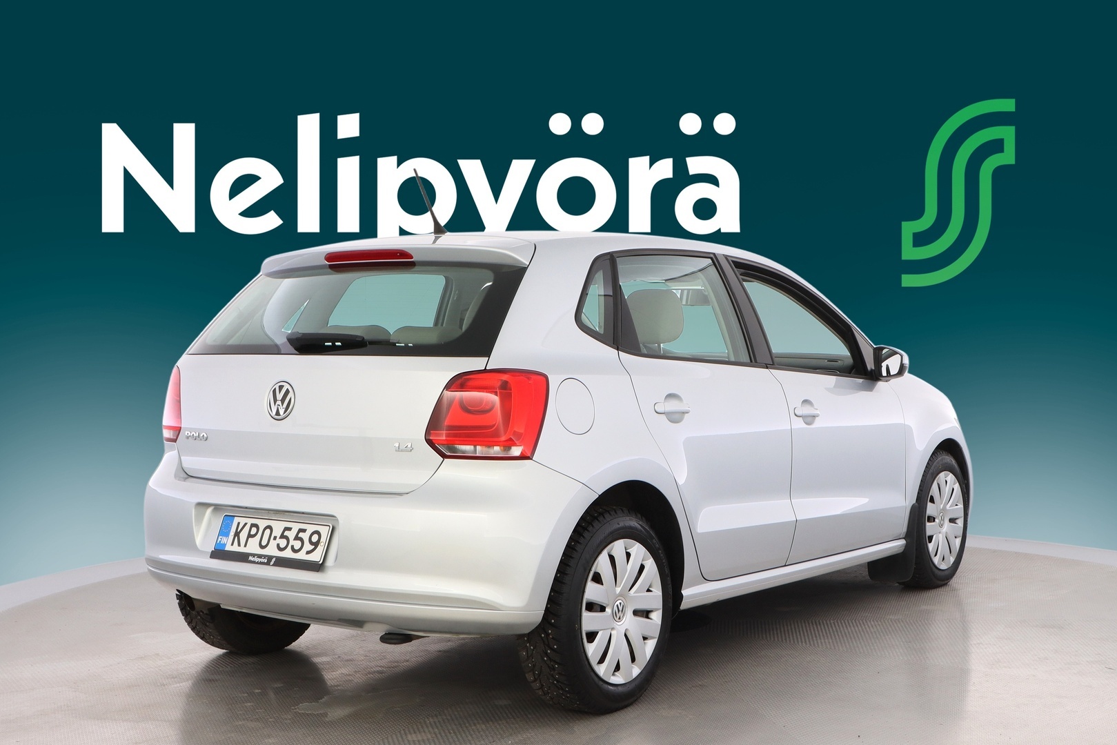 VOLKSWAGEN Polo 2011