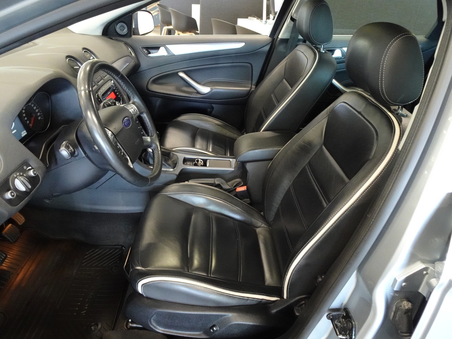 FORD Mondeo 2013