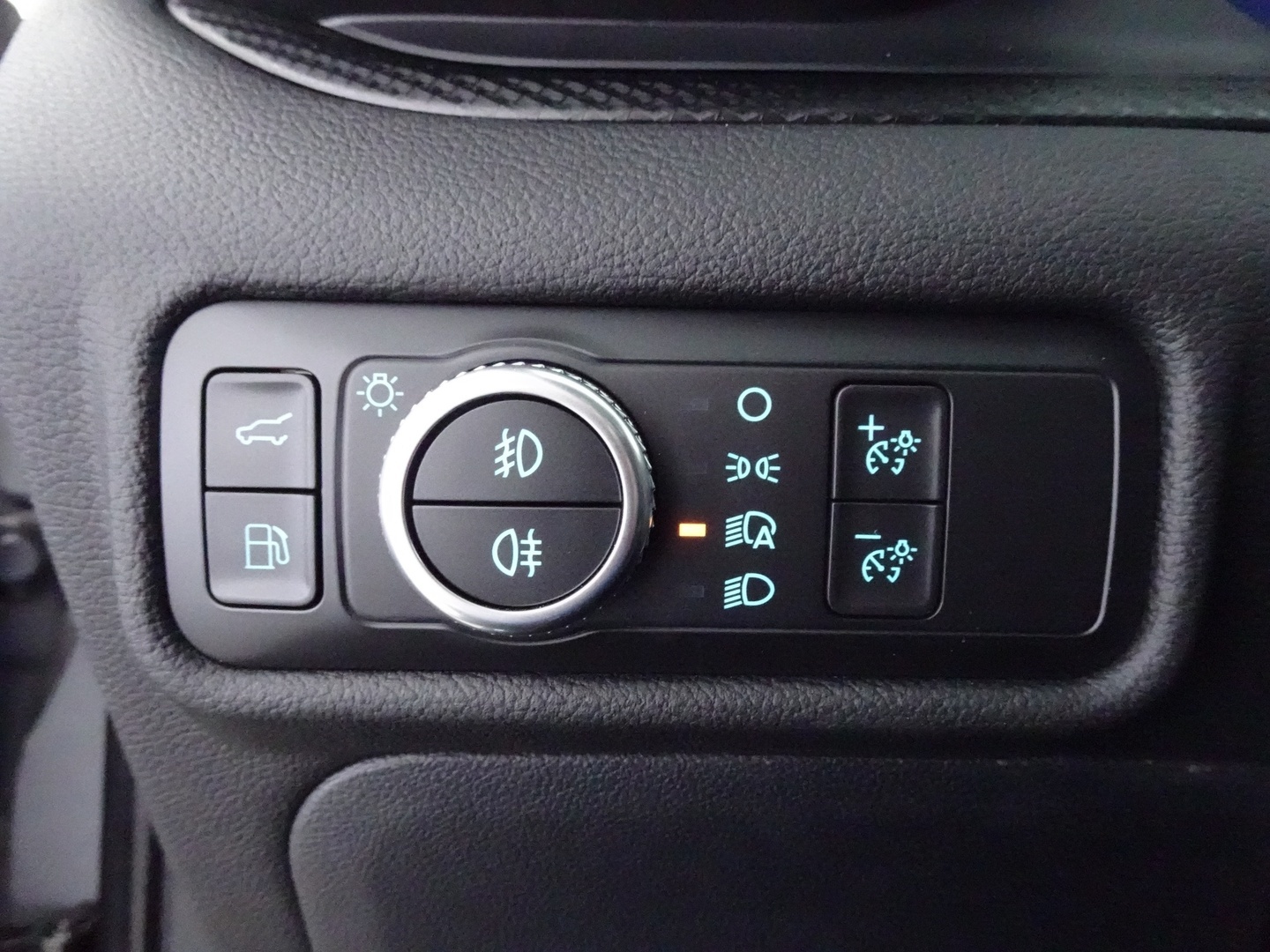 FORD Explorer 2023