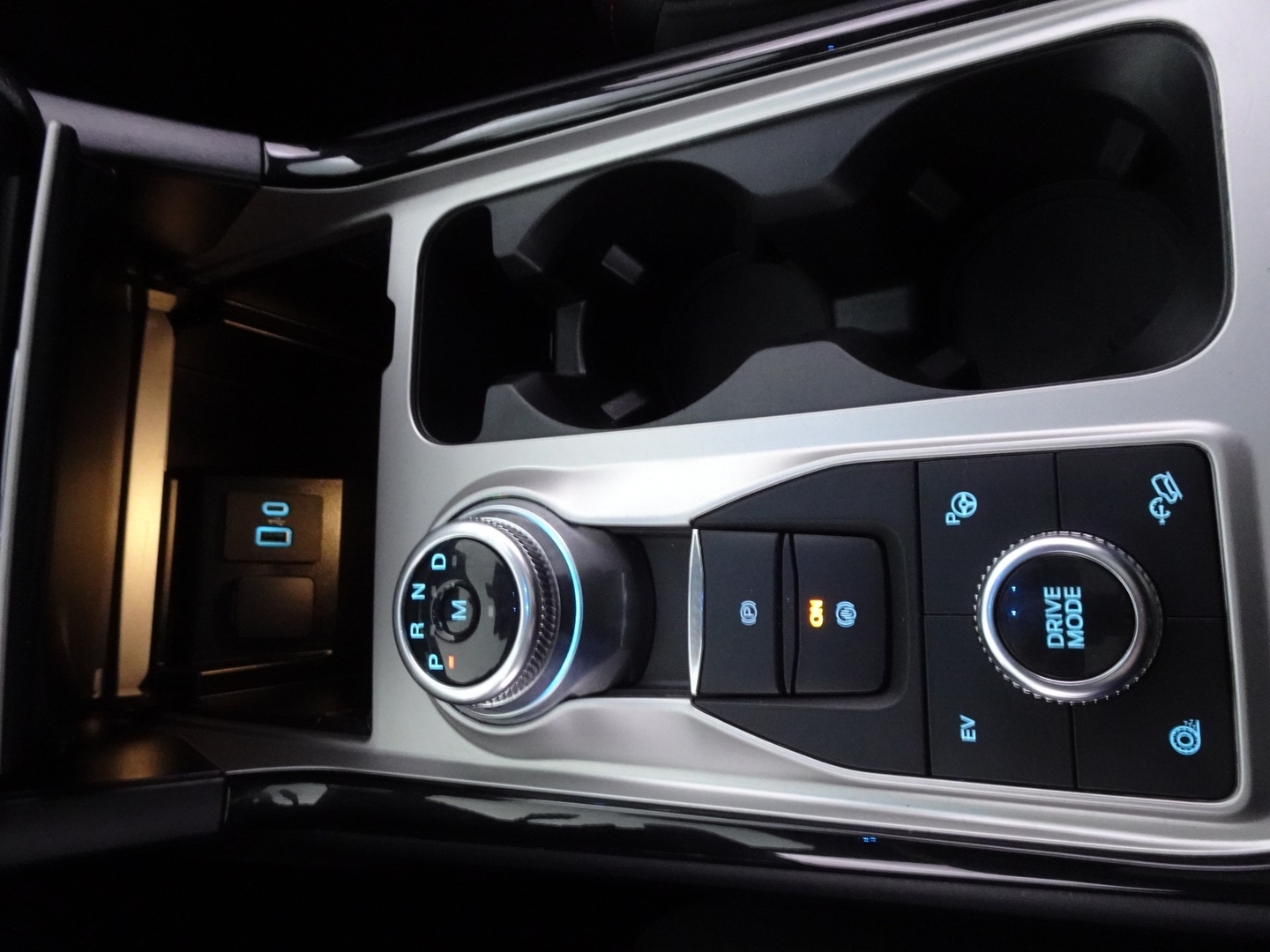 FORD Explorer 2023