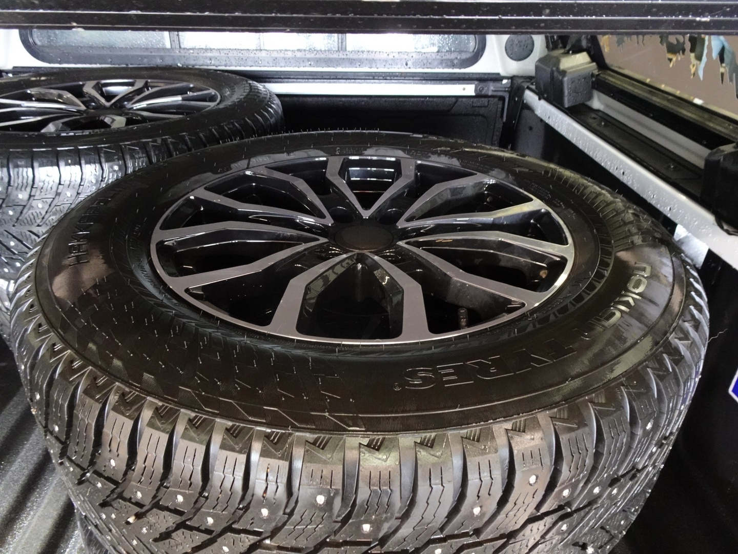 VOLKSWAGEN Amarok 26