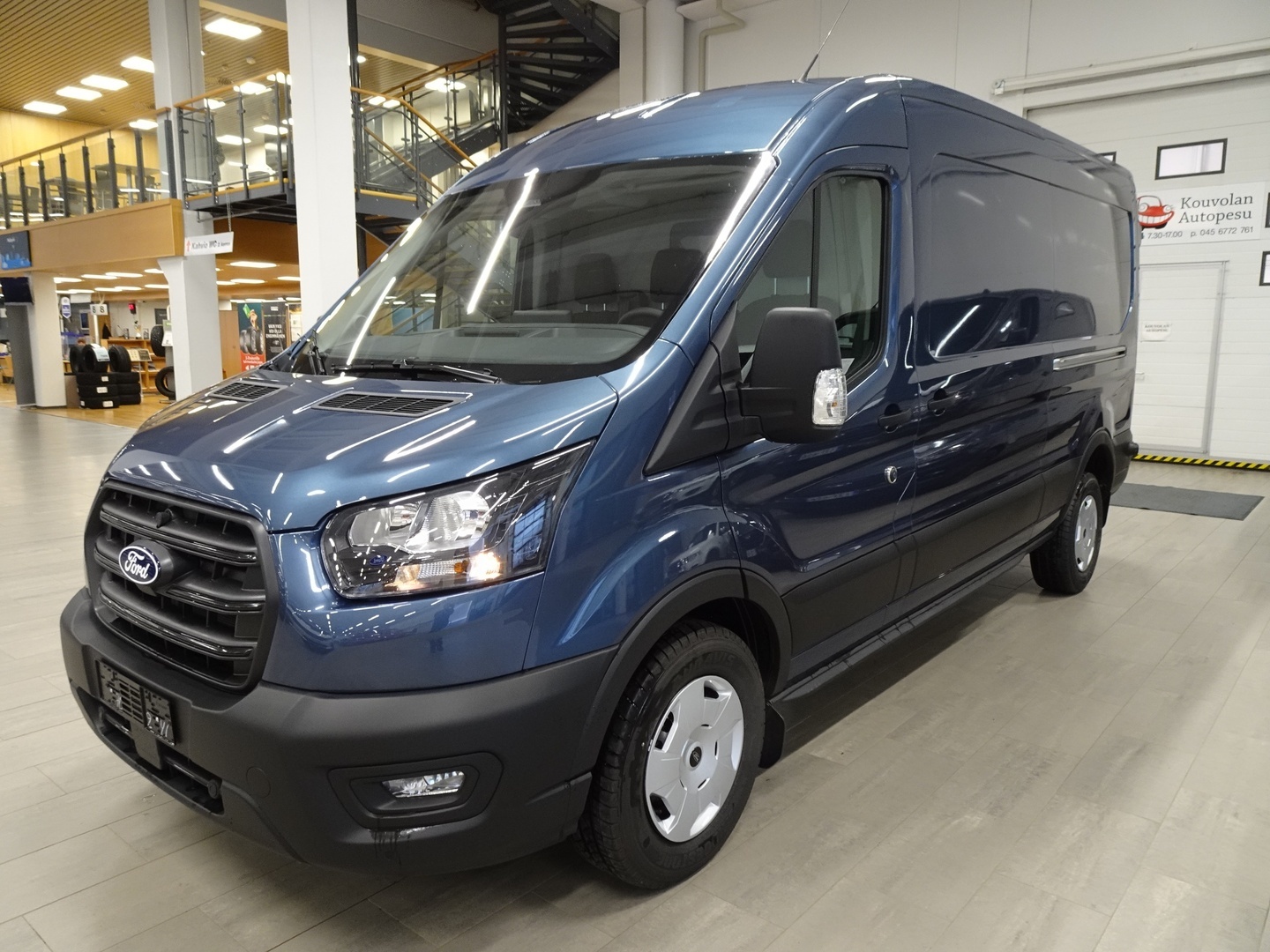 FORD TRANSIT 2025