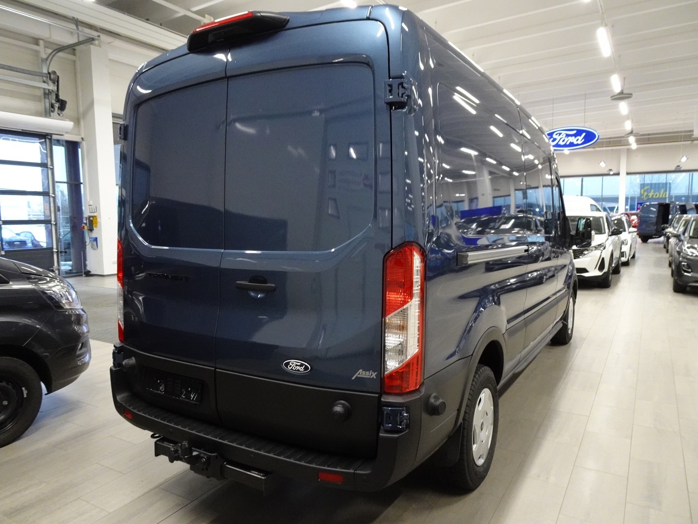 FORD TRANSIT 2025