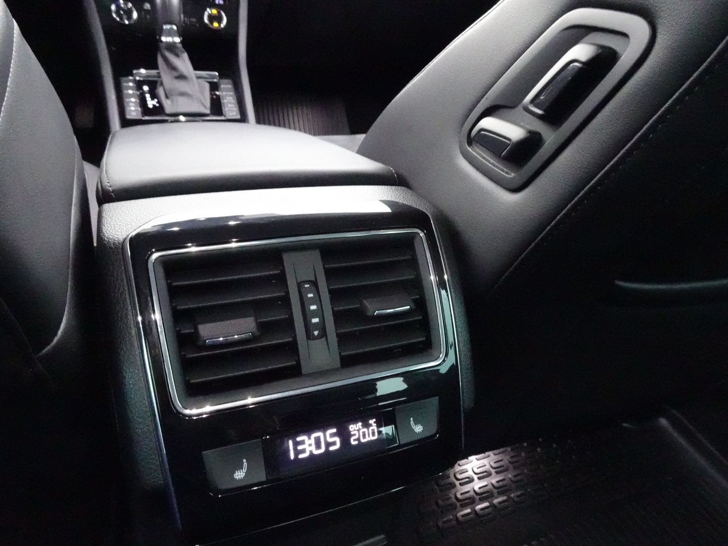 SKODA Superb 2019
