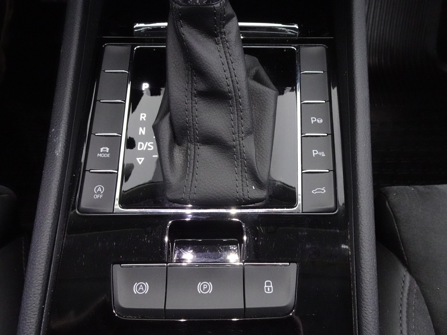 SKODA Superb 2019