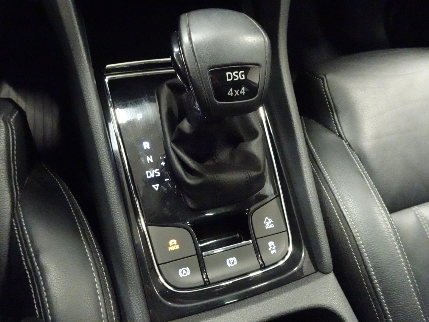 SKODA Karoq 2018