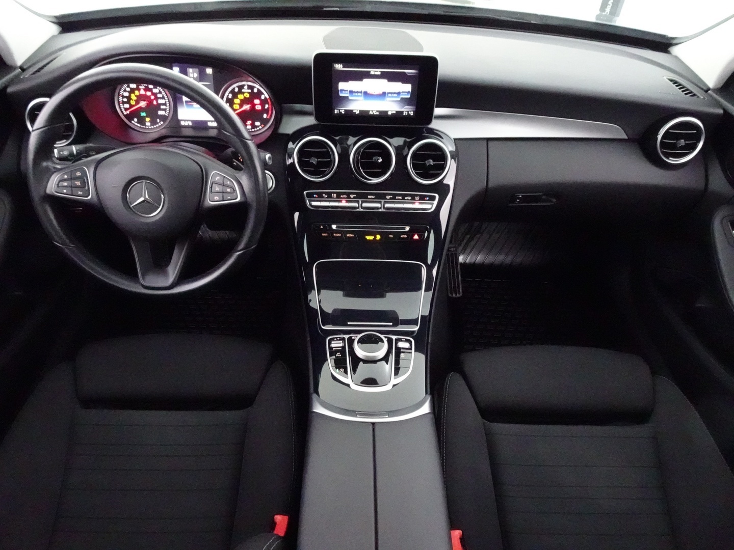 MERCEDES-BENZ C 2017