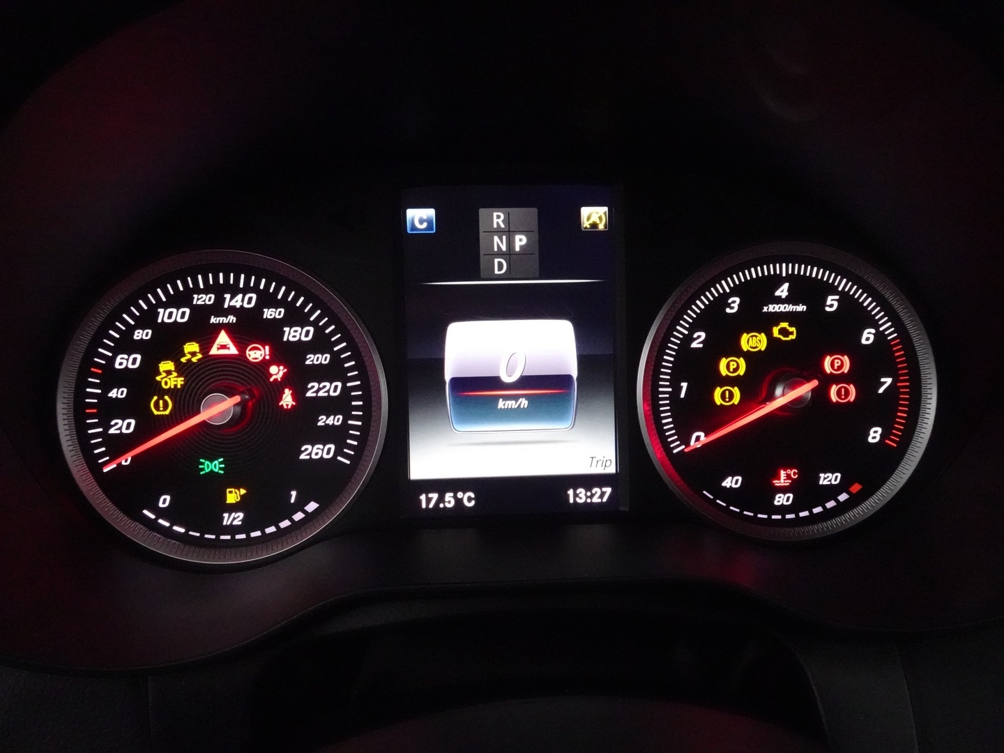 MERCEDES-BENZ C 2017