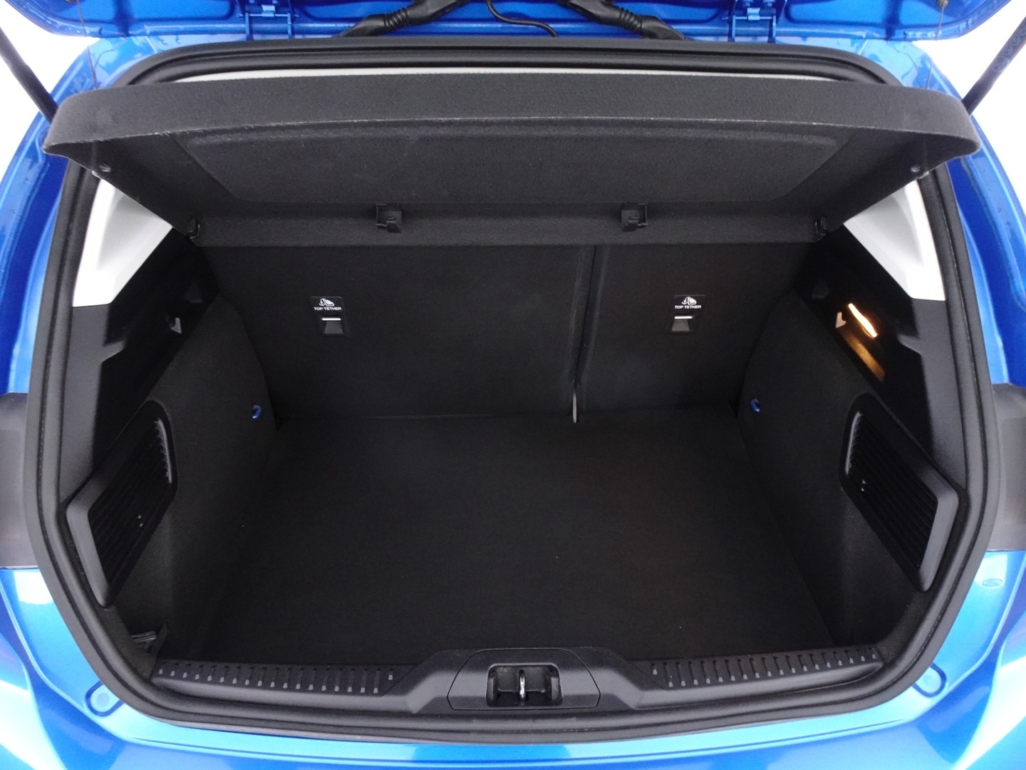 FORD Focus 13