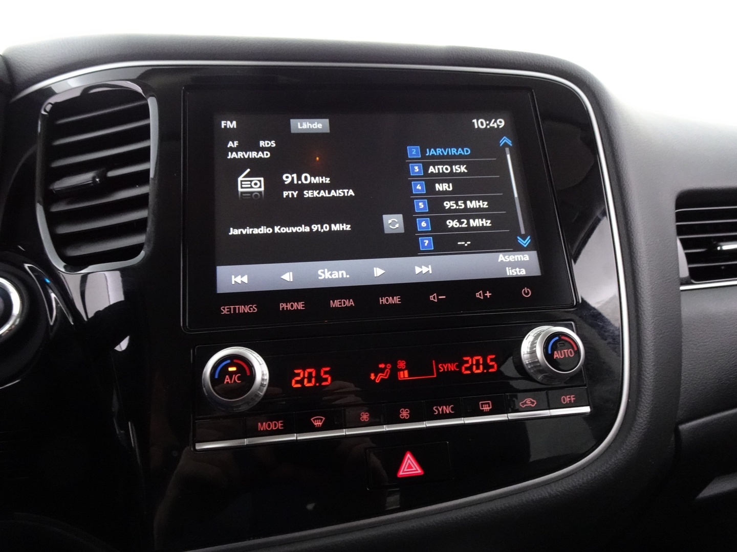 MITSUBISHI Outlander PHEV 2021