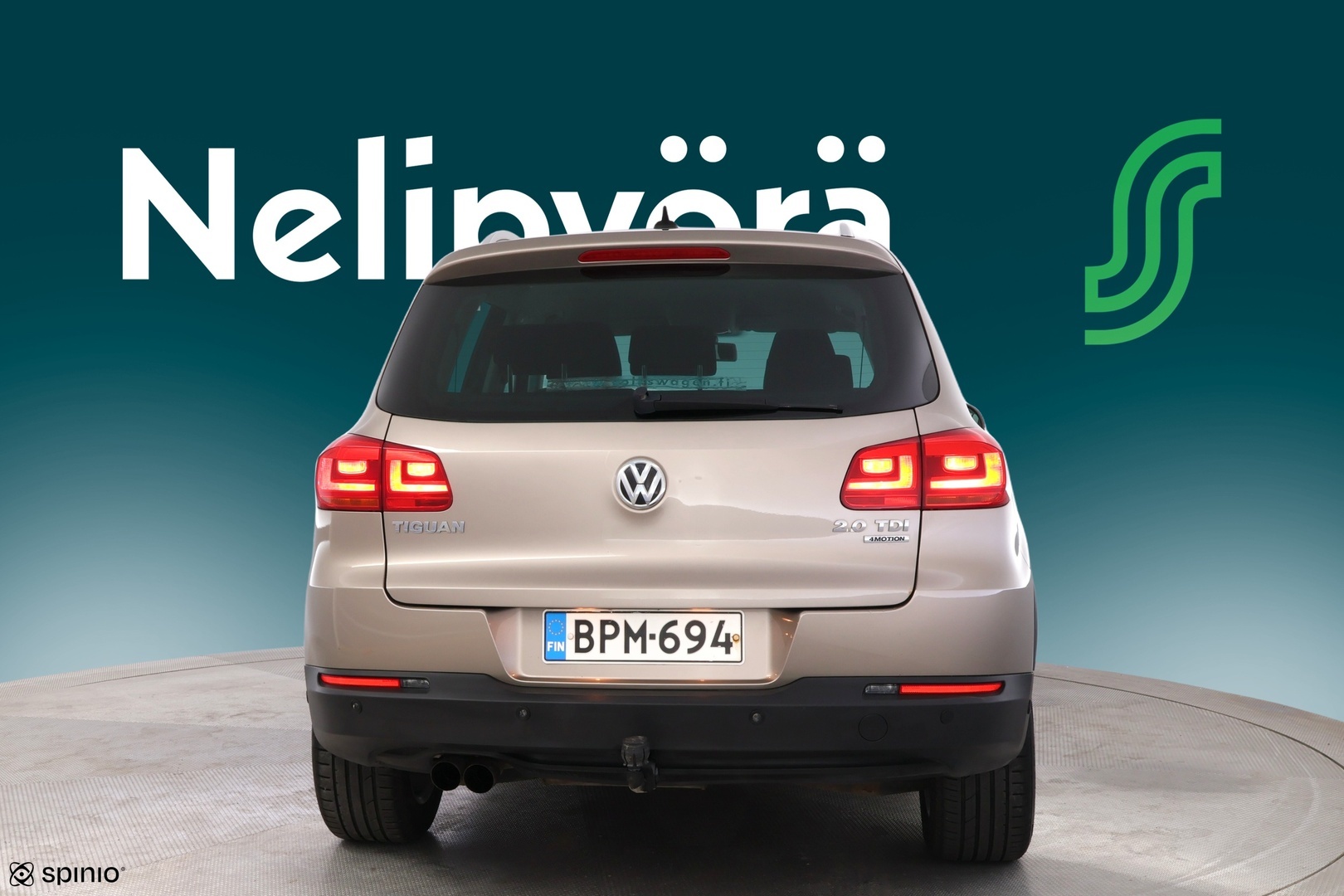 VOLKSWAGEN Tiguan 2011