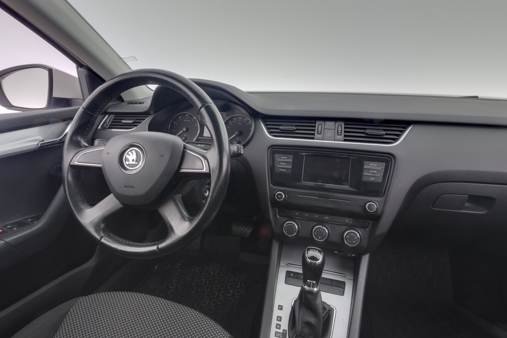 SKODA Octavia 2015
