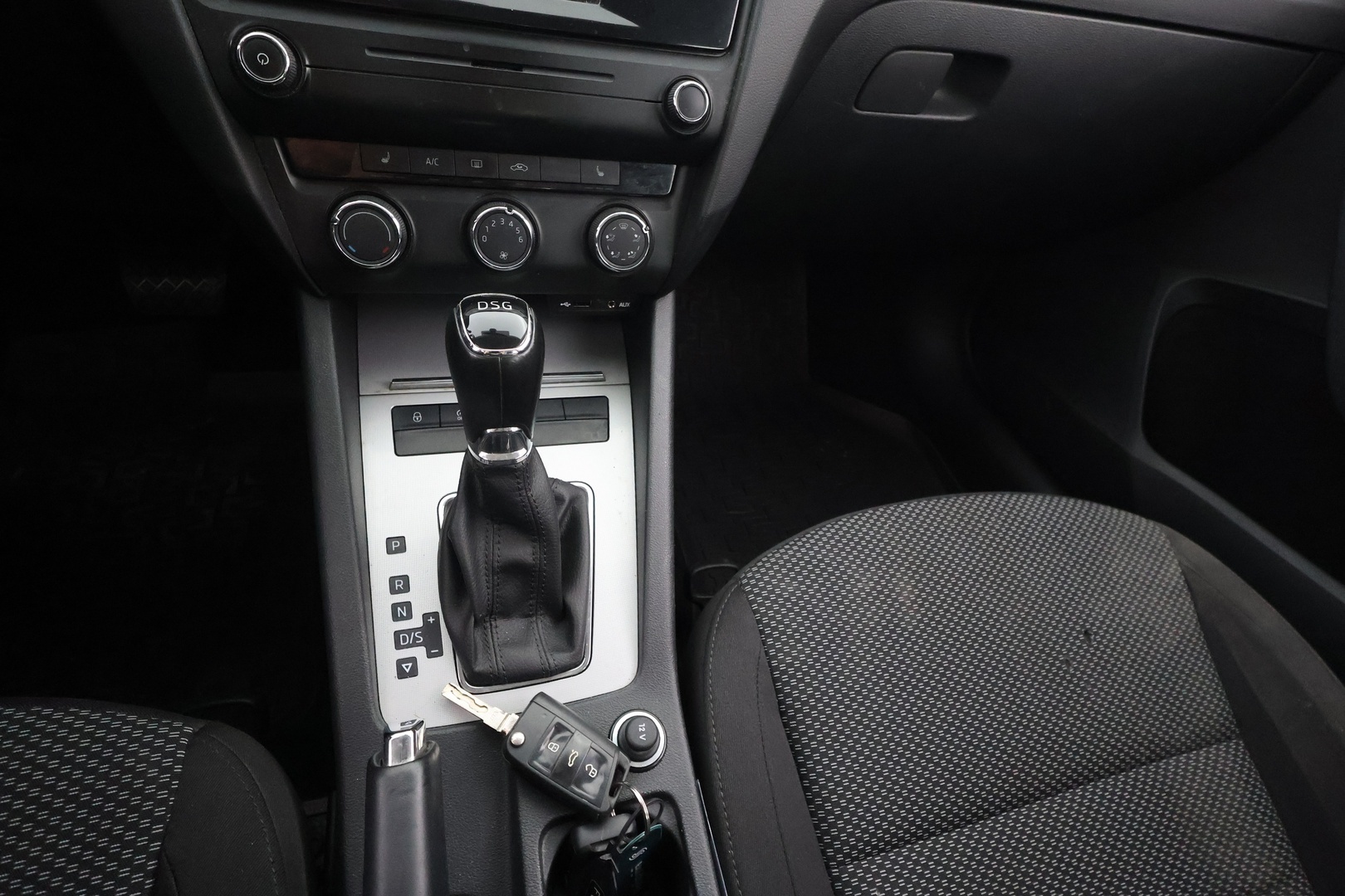 SKODA Octavia 2015