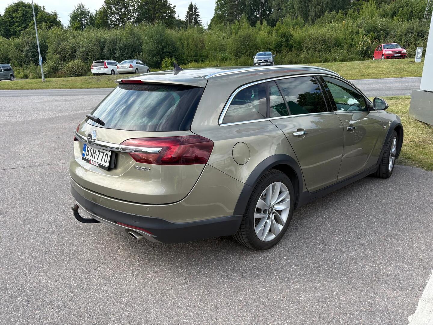 OPEL Insignia 2015