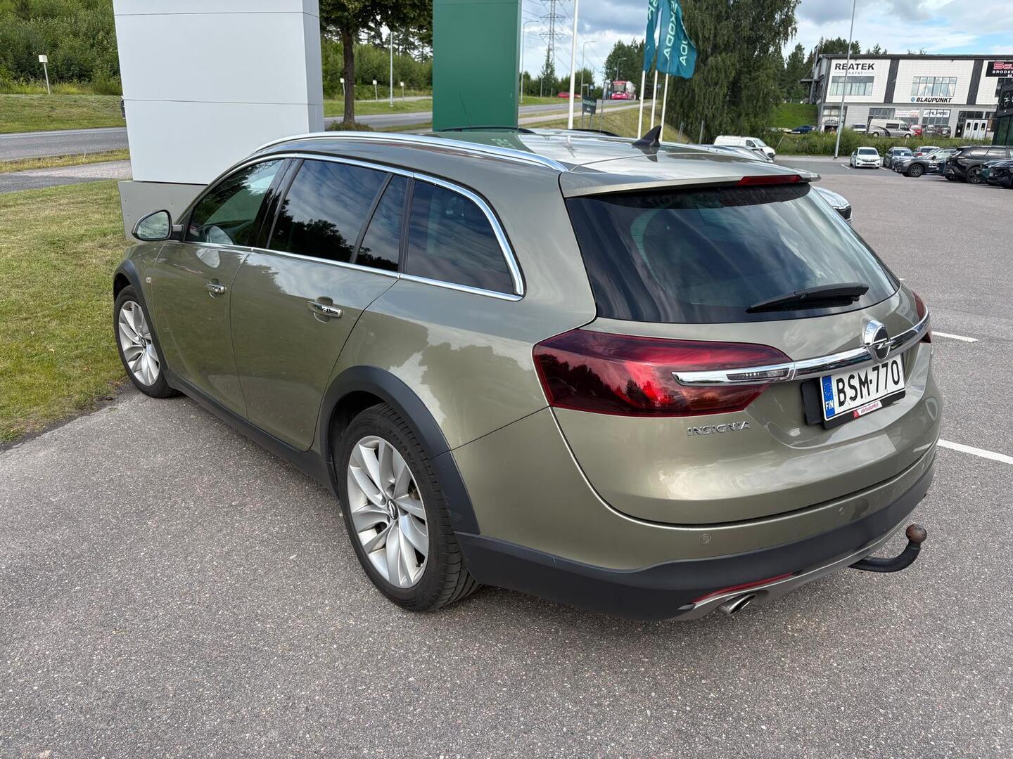 OPEL Insignia 2015