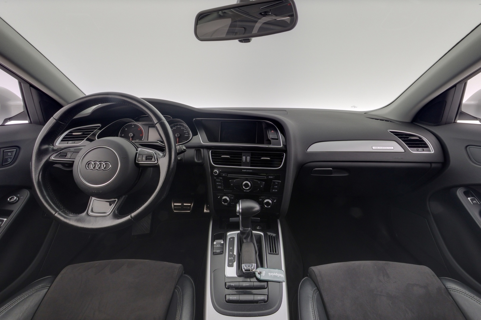 AUDI A4 2015