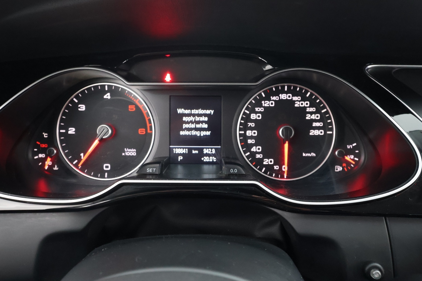AUDI A4 2015