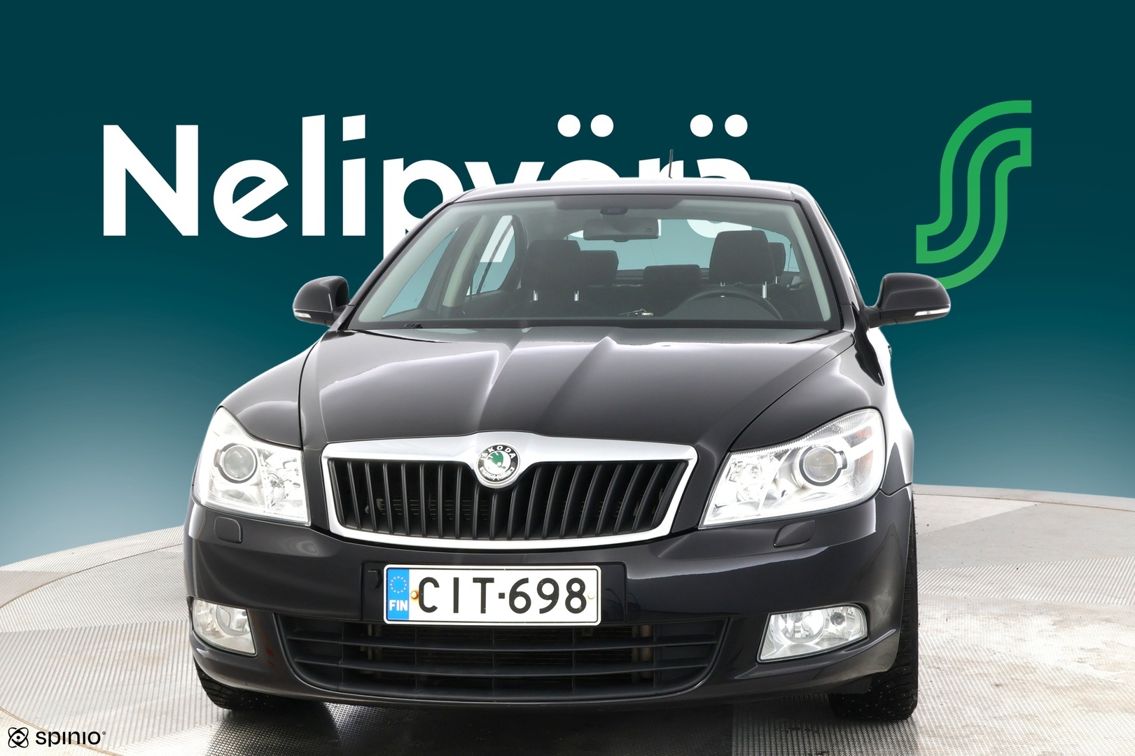 SKODA Octavia 2012