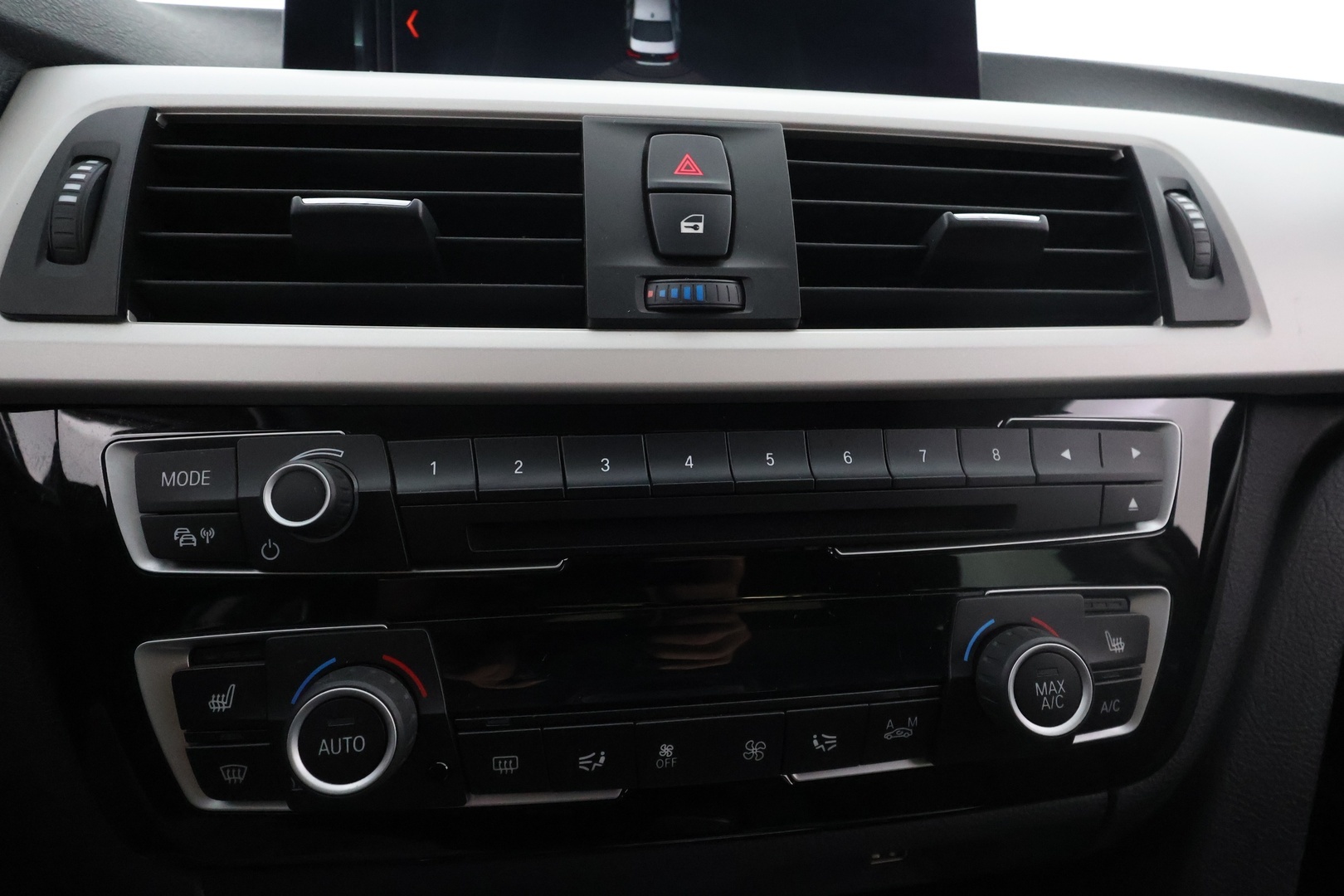 BMW 320 2019