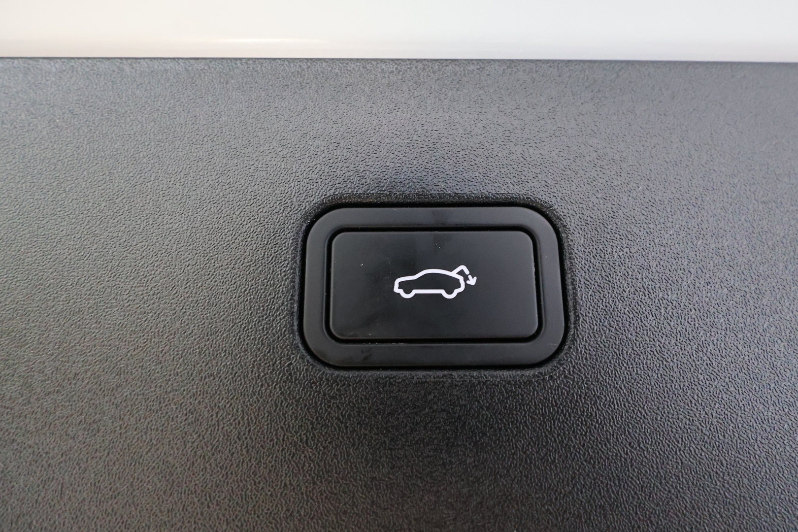 VOLVO EX30 2024