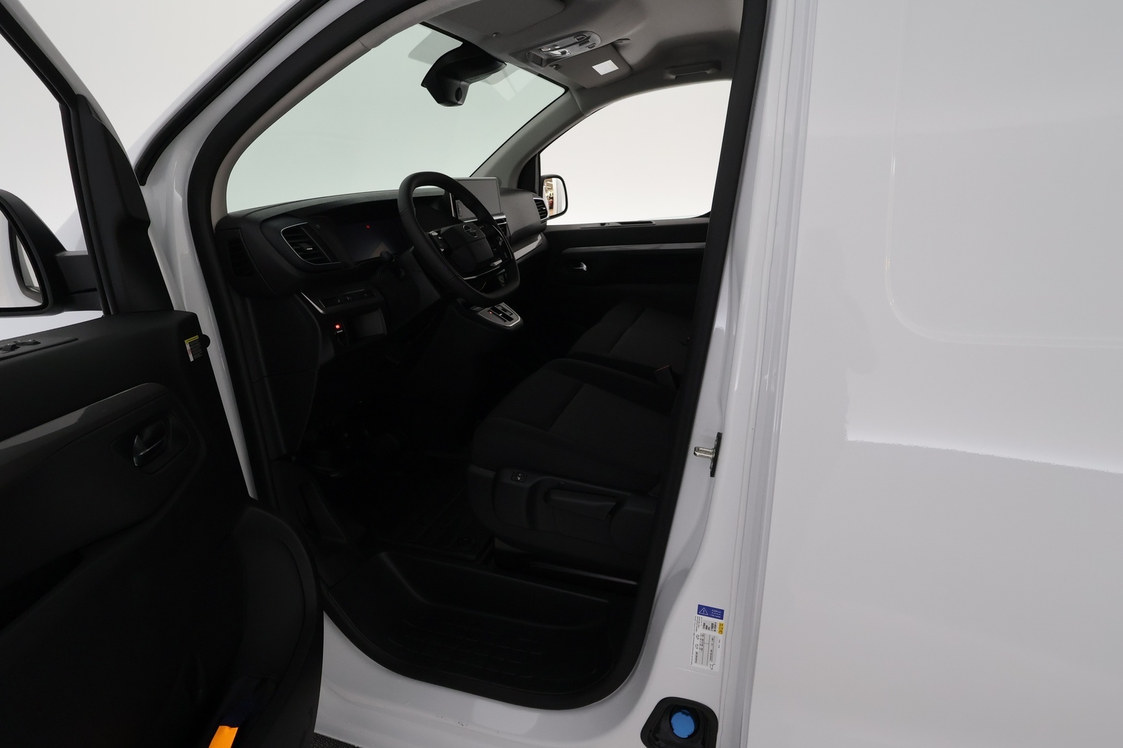 OPEL Vivaro 2025