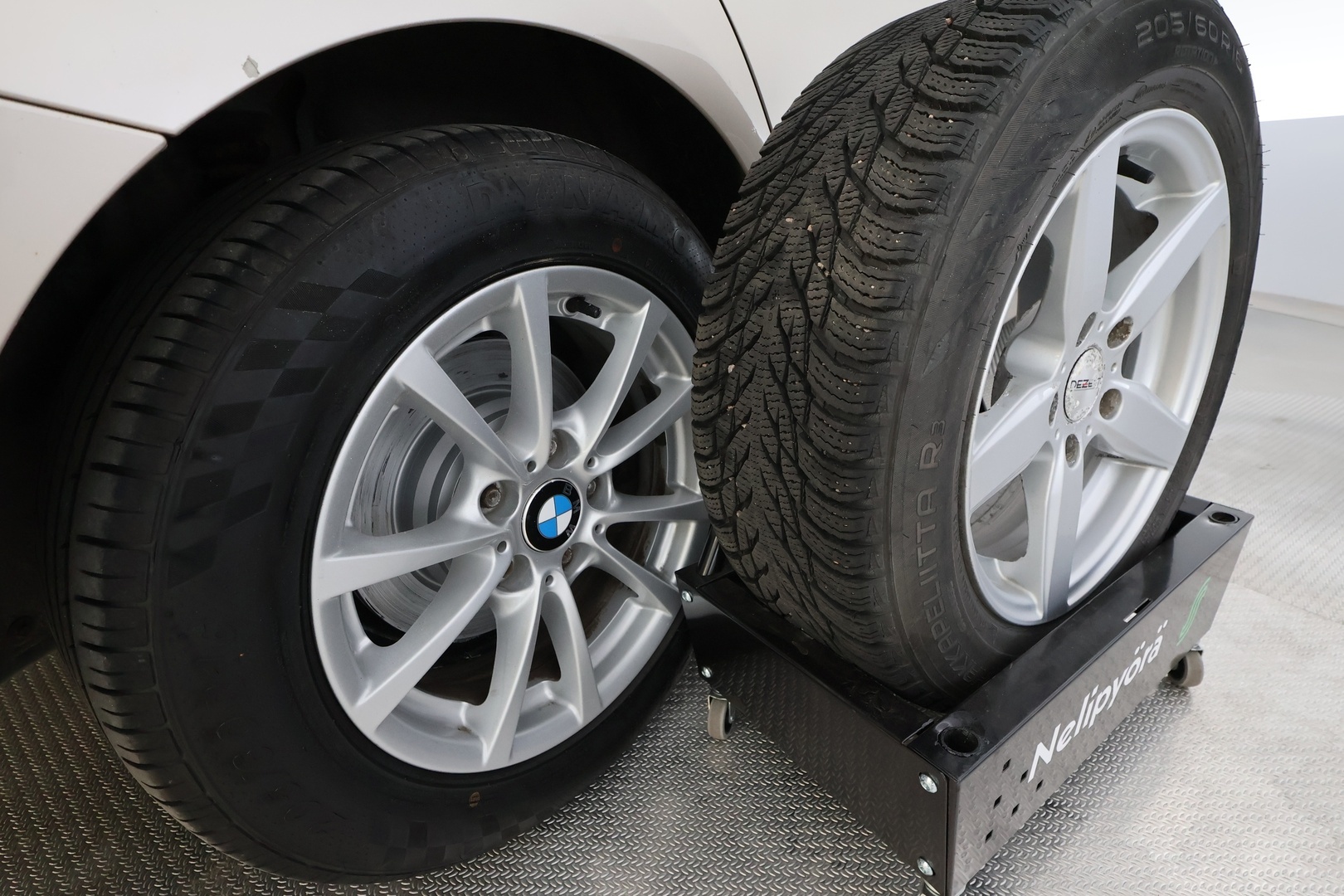 BMW 320 2013