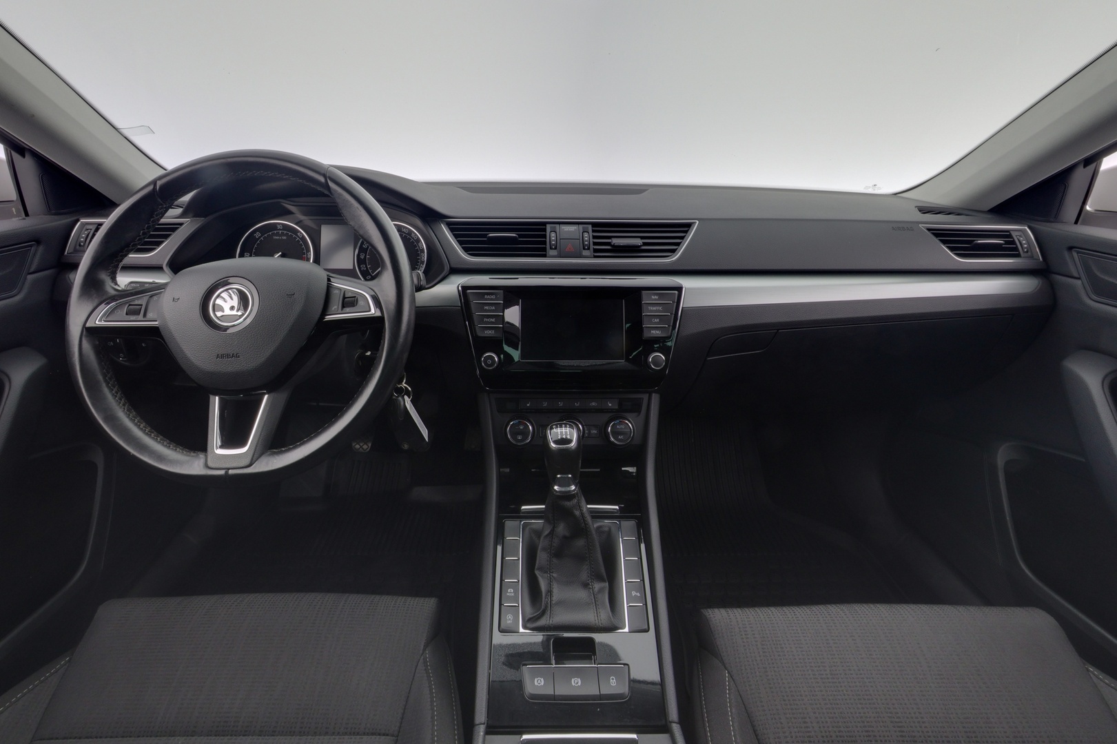 SKODA Superb 2015