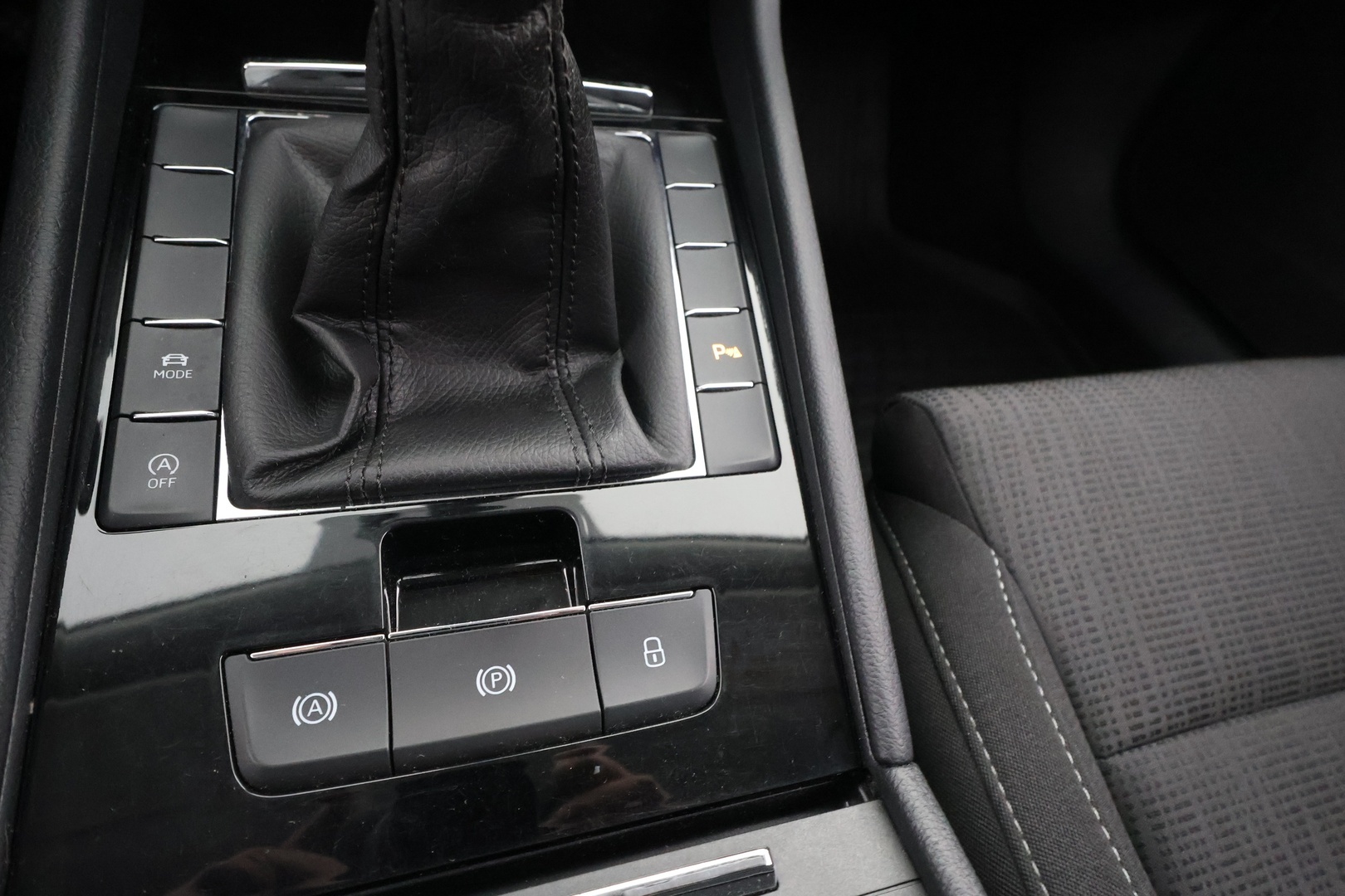 SKODA Superb 2015
