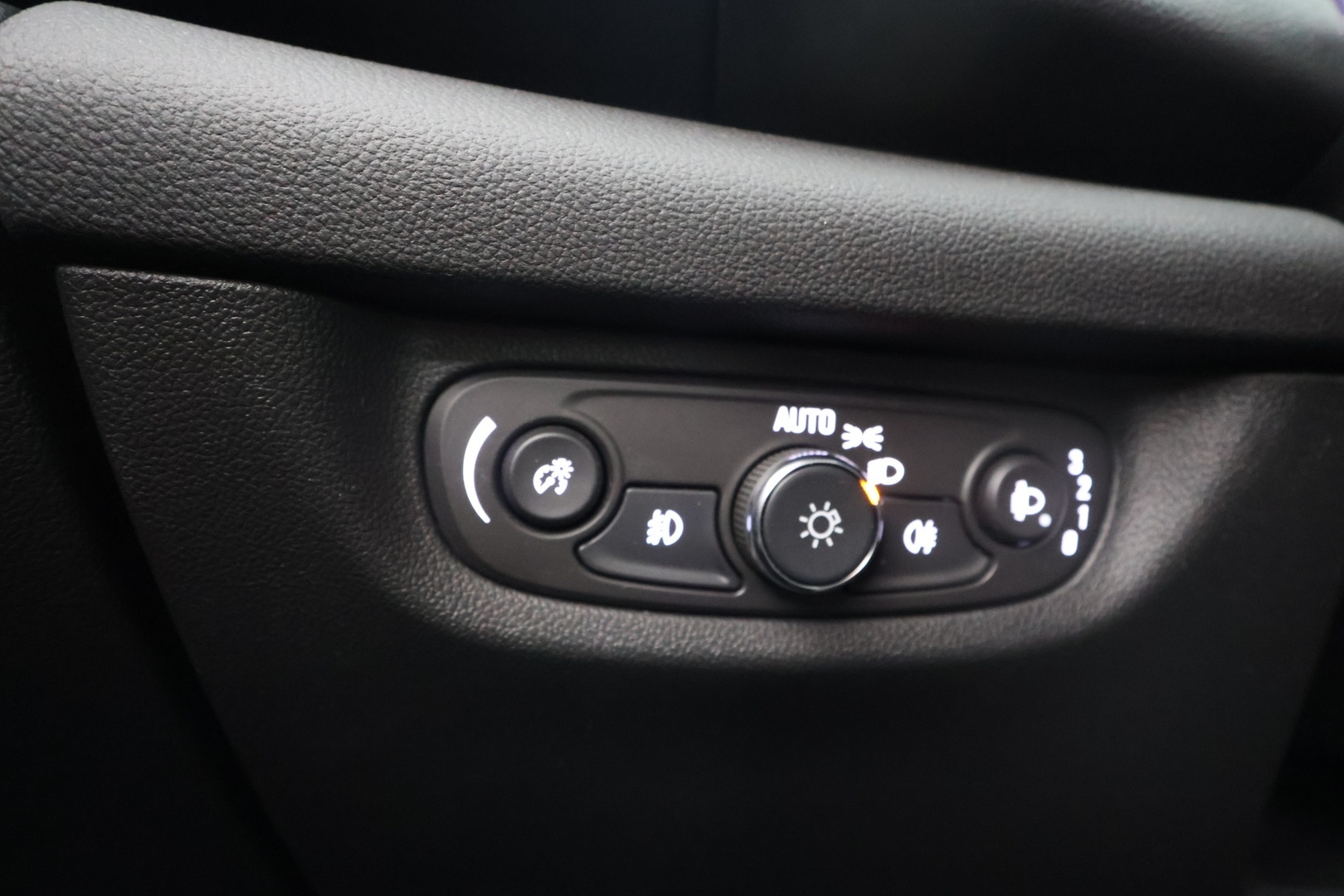 OPEL Insignia 2021