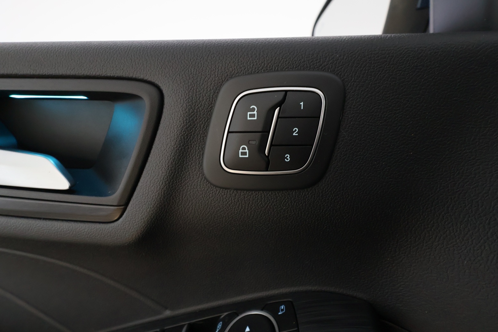 FORD Kuga 2023