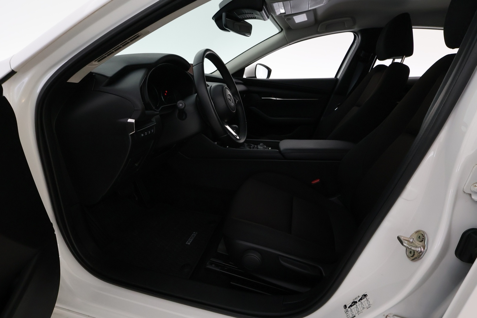 MAZDA Mazda3 2024